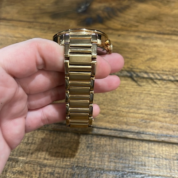 Michael Kors Chronograph Blue Dial Rose Gold-Tone Womens Watch MK5911 - Picture 3 of 5